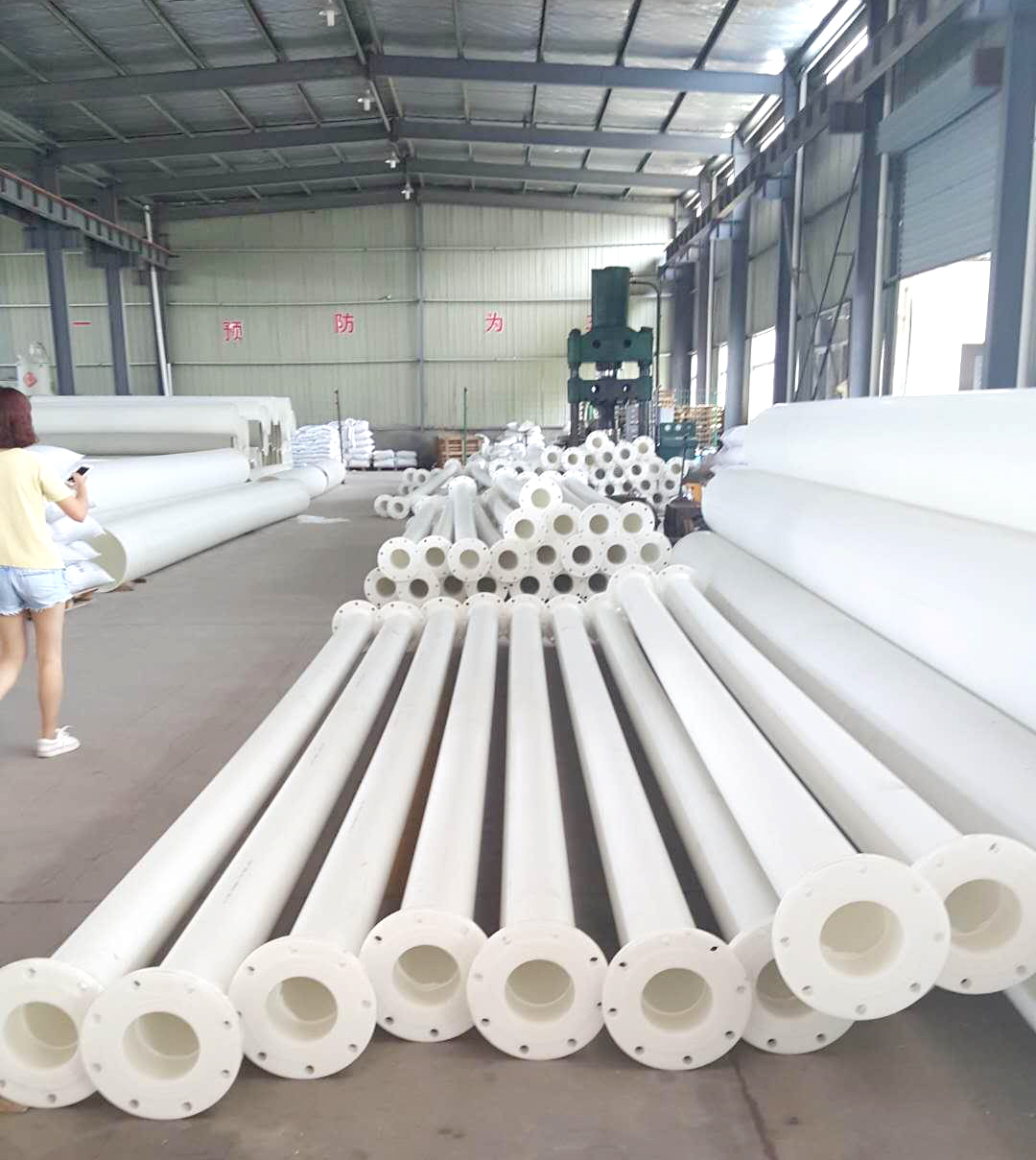 PVDF管是化工管道首选的管材